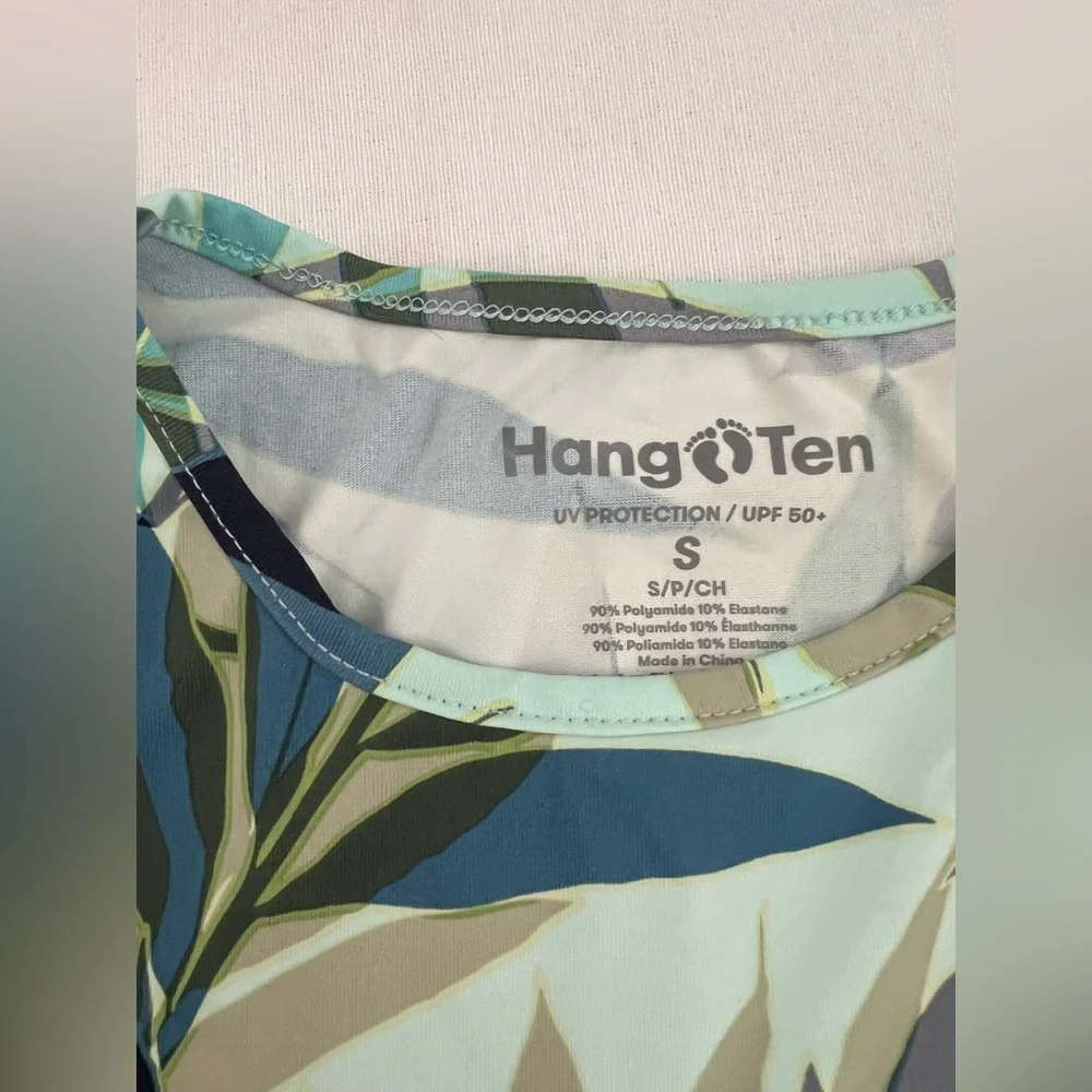 Hang Ten Long sleeve Swim shirt
Size S - Picture 2 of 5